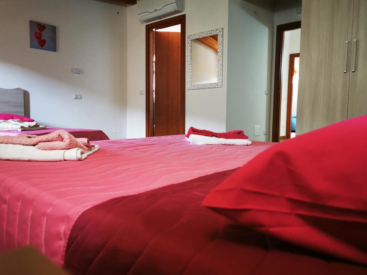 Agriturismo B&B Il Girasole Roccadaspide 外观 照片