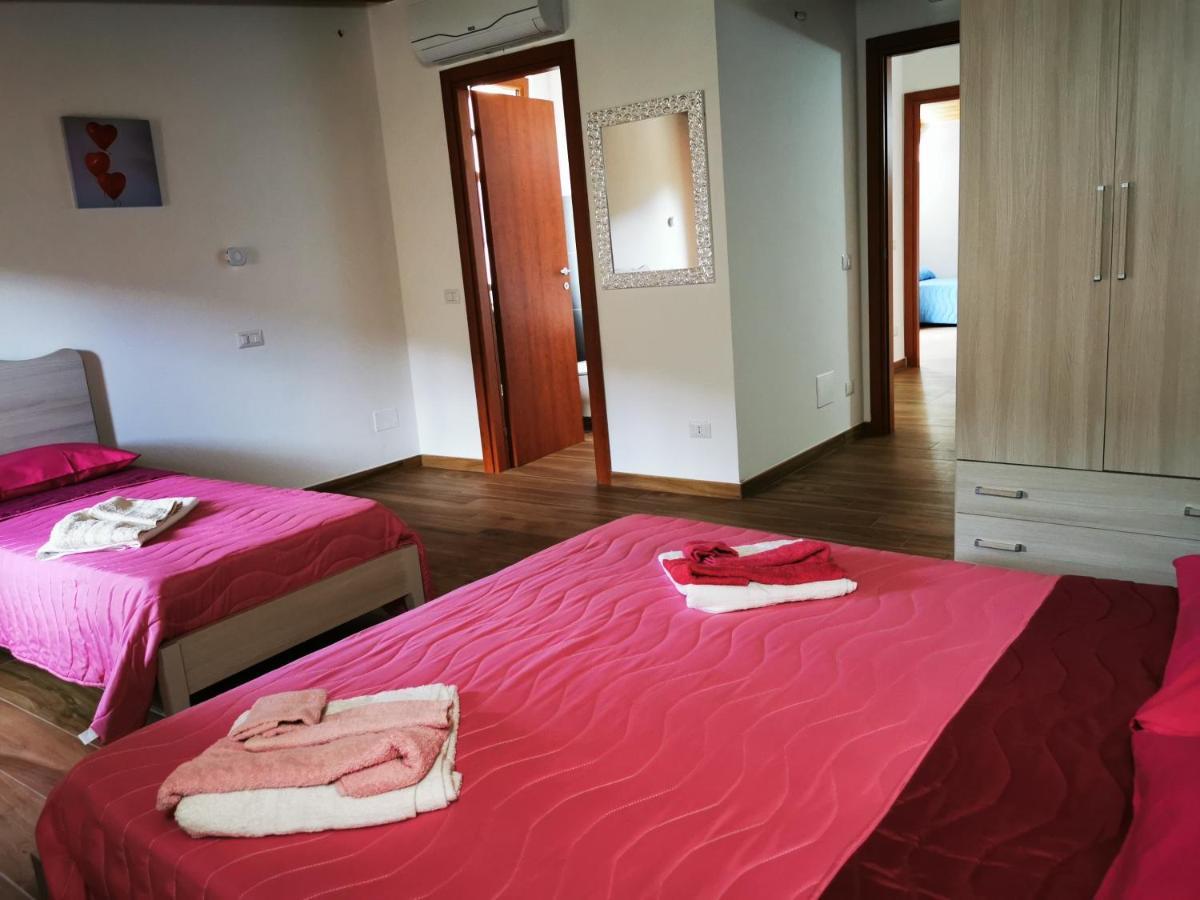 Agriturismo B&B Il Girasole Roccadaspide 外观 照片